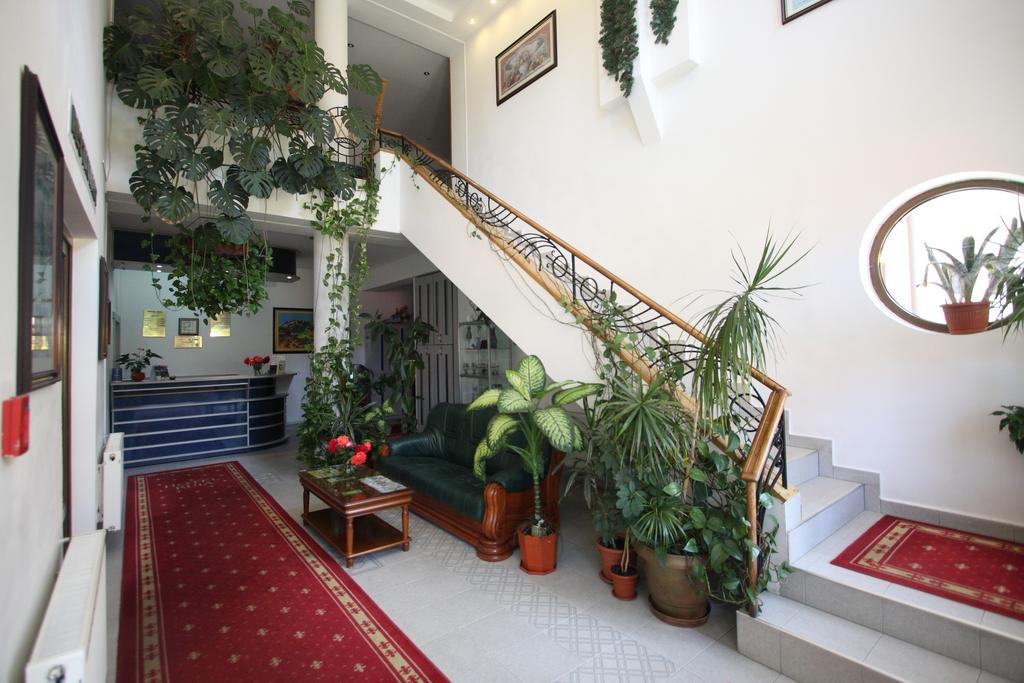 Hotel Ruia Poiana Brasov Extérieur photo