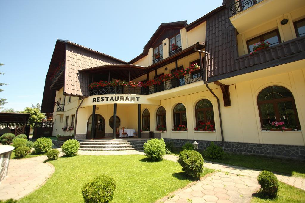 Hotel Ruia Poiana Brasov Extérieur photo
